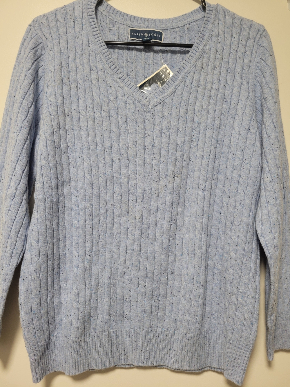 NWT Karen Scott Woman's Light Blue  Cable Knit V-Neck Sweater Size L